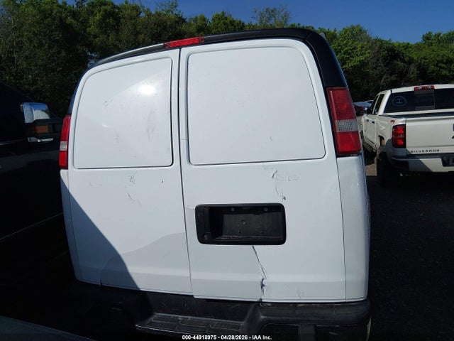 GMC Savana Work Van