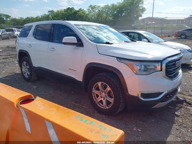 Salvage GMC Acadia Image
