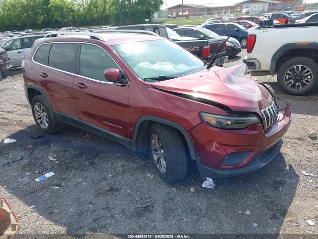 Salvage Jeep Cherokee Image