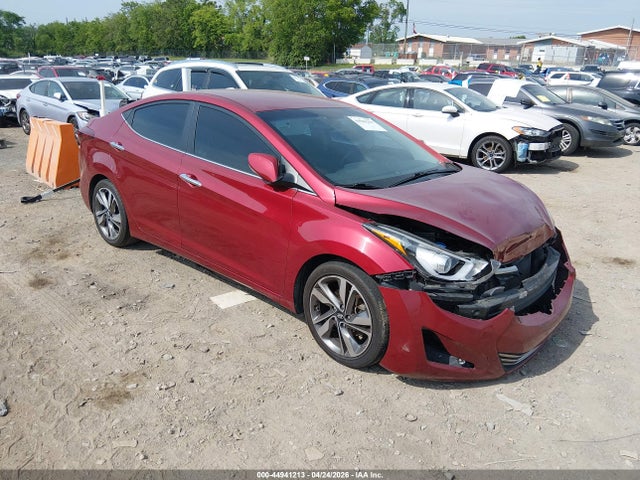 Salvage Hyundai ELANTRA Image