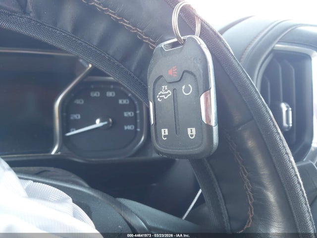 GMC Sierra 1500 4wd  Short Box At4