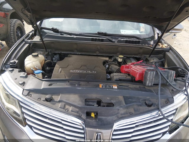 Lincoln MKX Premiere