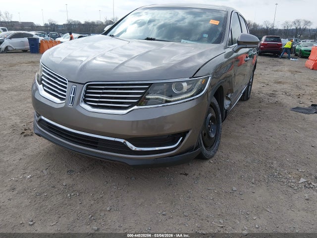 Lincoln MKX Premiere