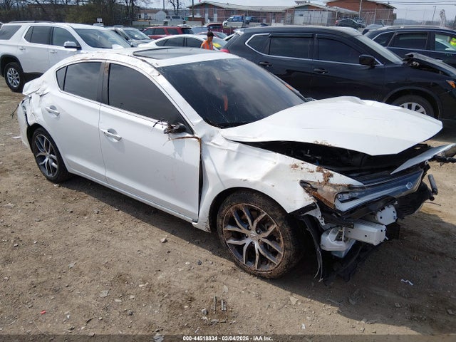 Salvage Acura ILX Image