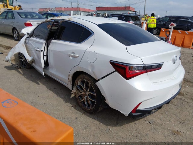 Acura ILX