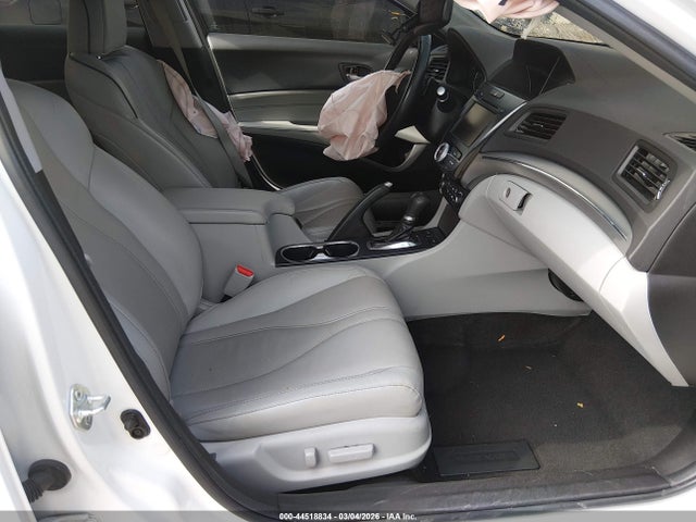 Acura ILX