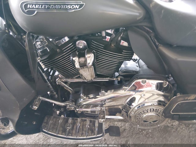 Harley-Davidson Flrt Free Wheeler