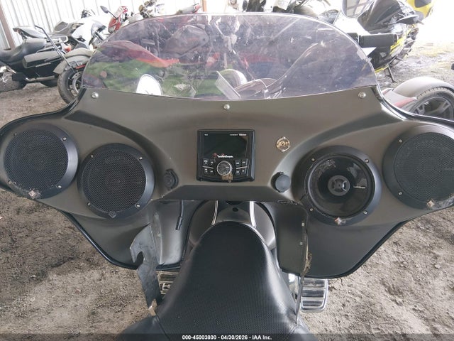 Harley-Davidson Flrt Free Wheeler