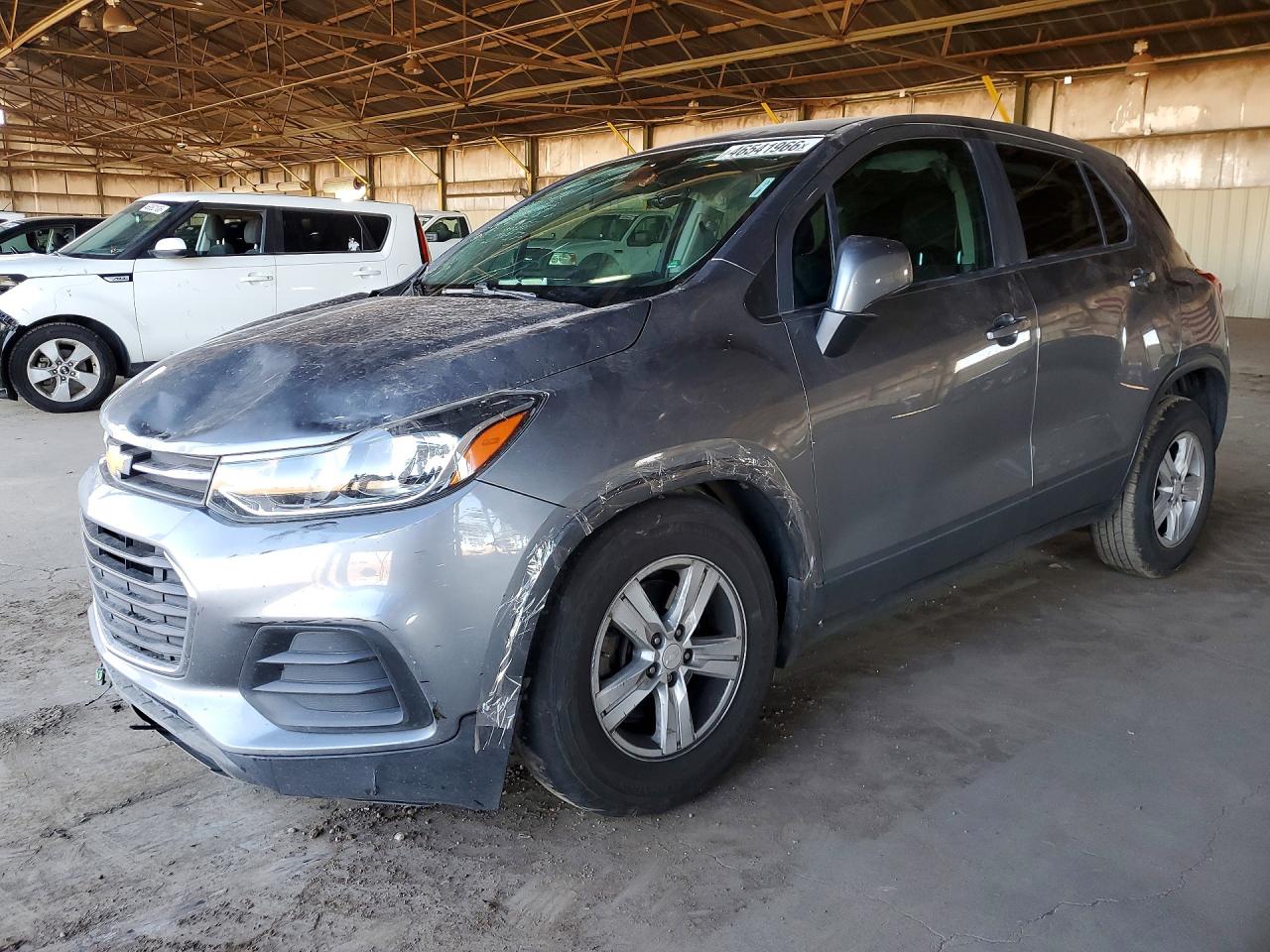 Salvage Chevrolet Trax Image