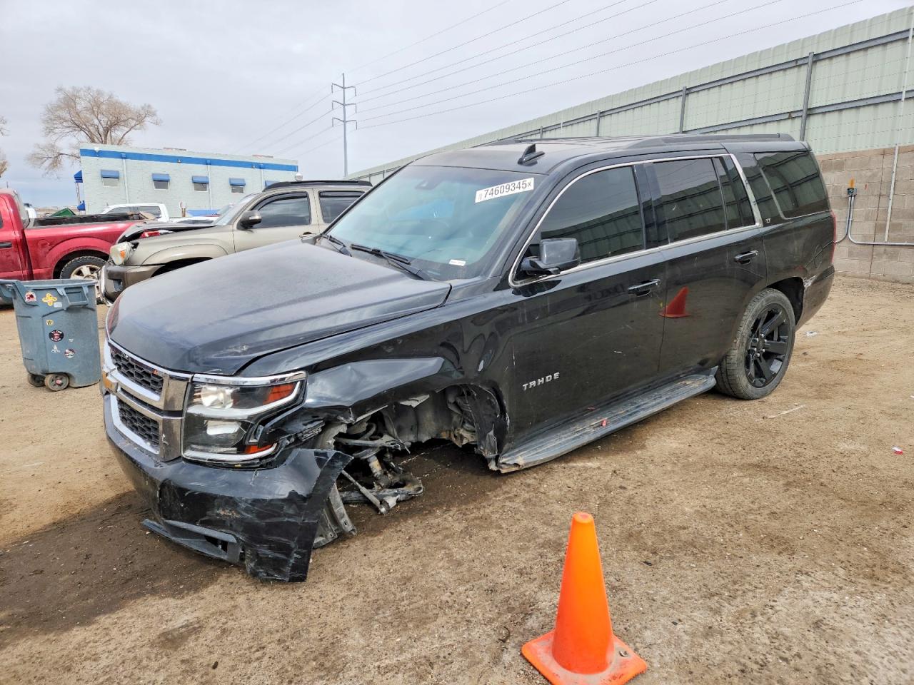 Salvage Chevrolet Tahoe Image