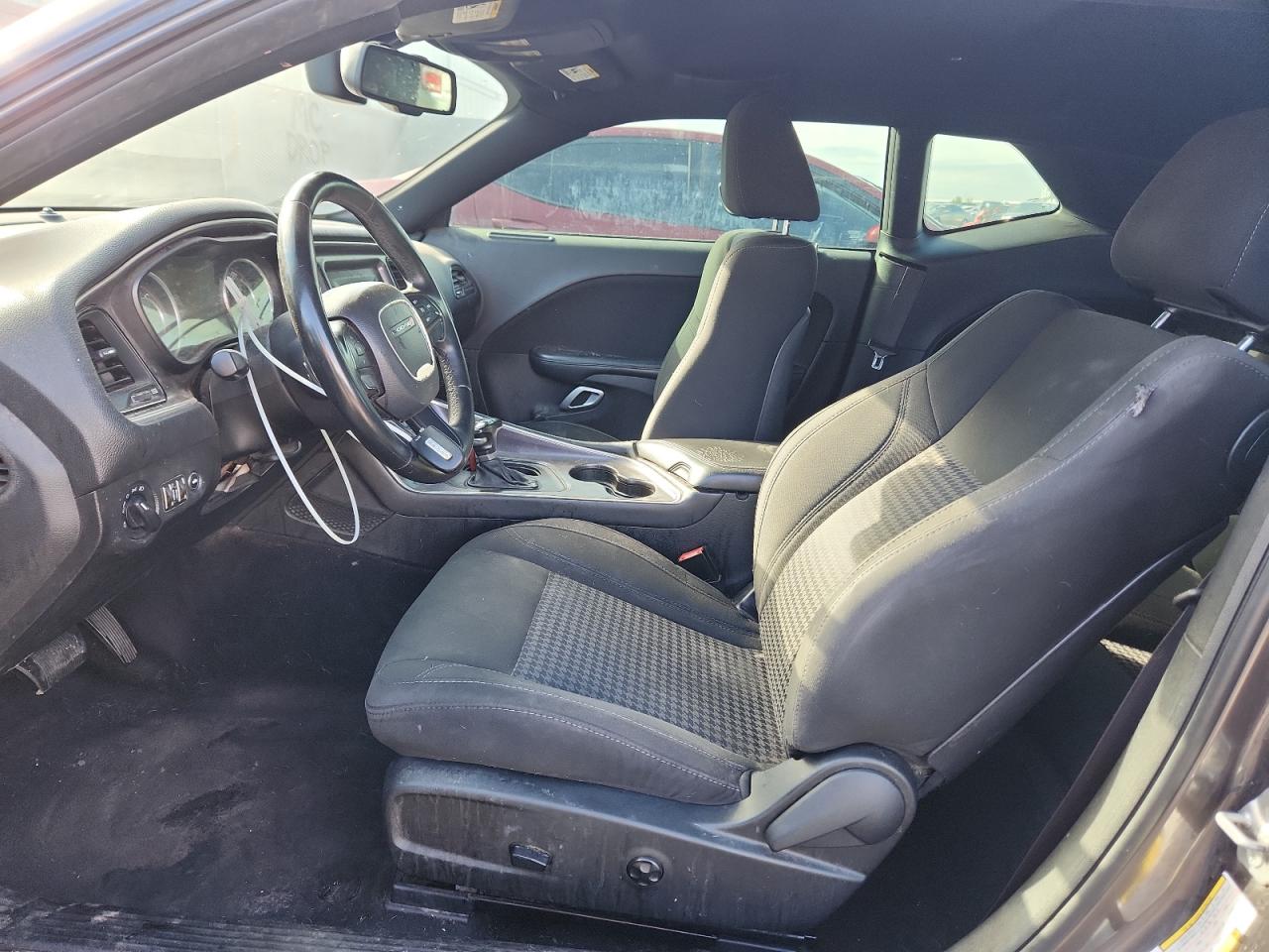 Dodge Challenger Sxt