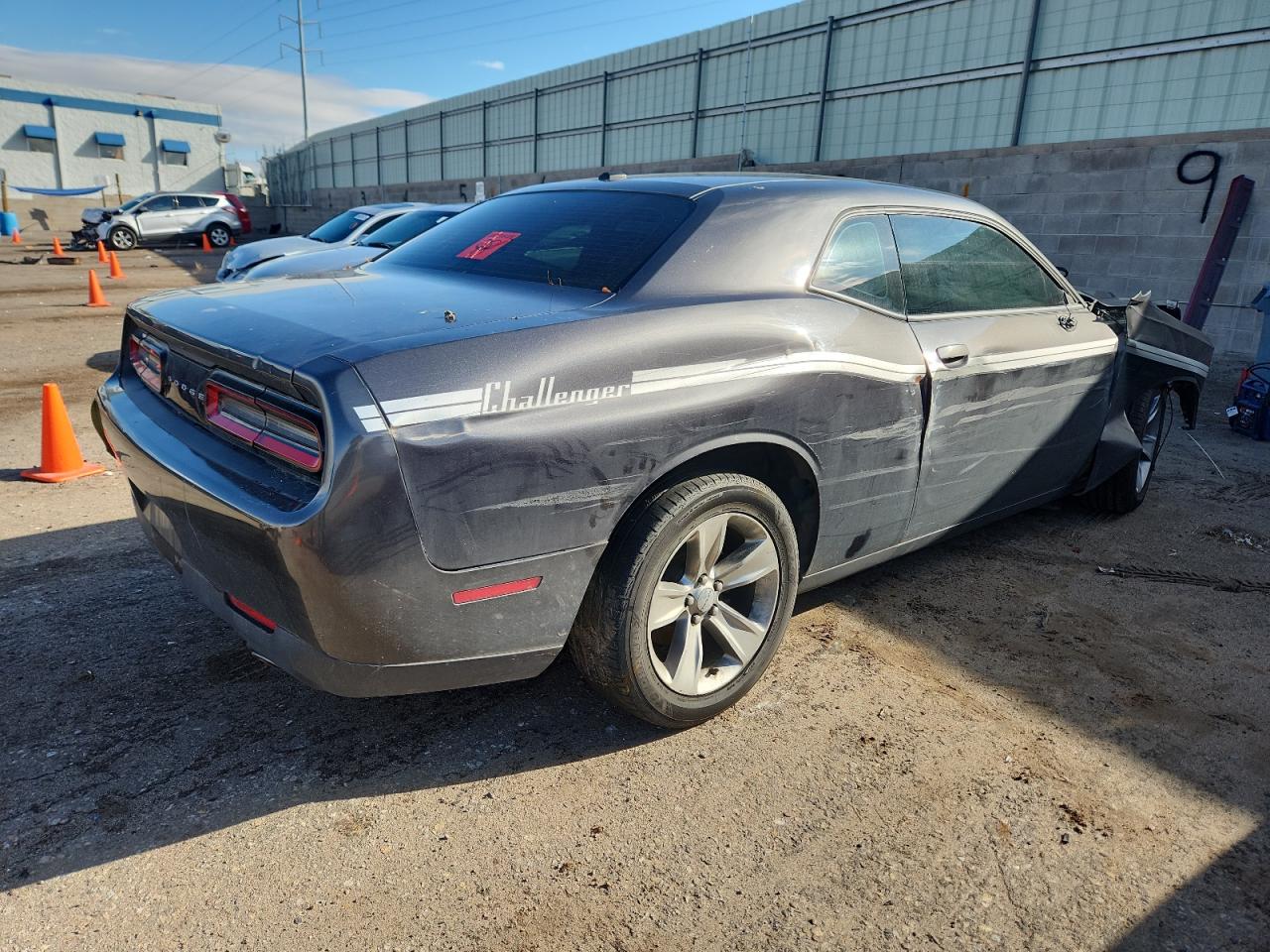 Dodge Challenger Sxt