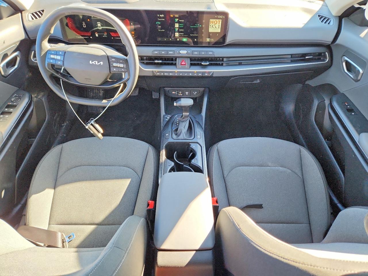 Kia K4 Lx