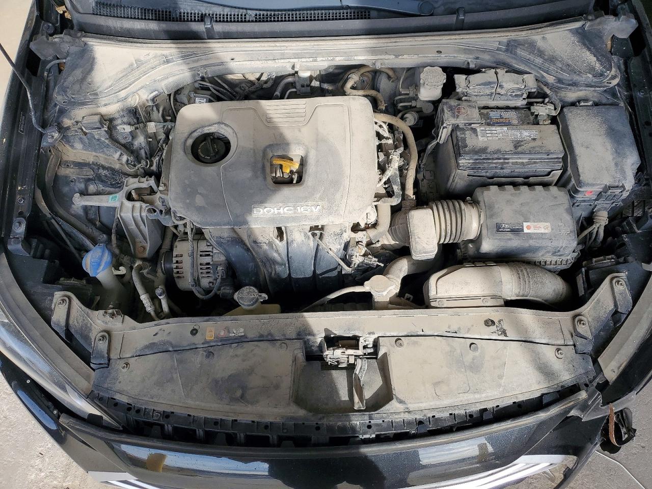 Hyundai ELANTRA Sel