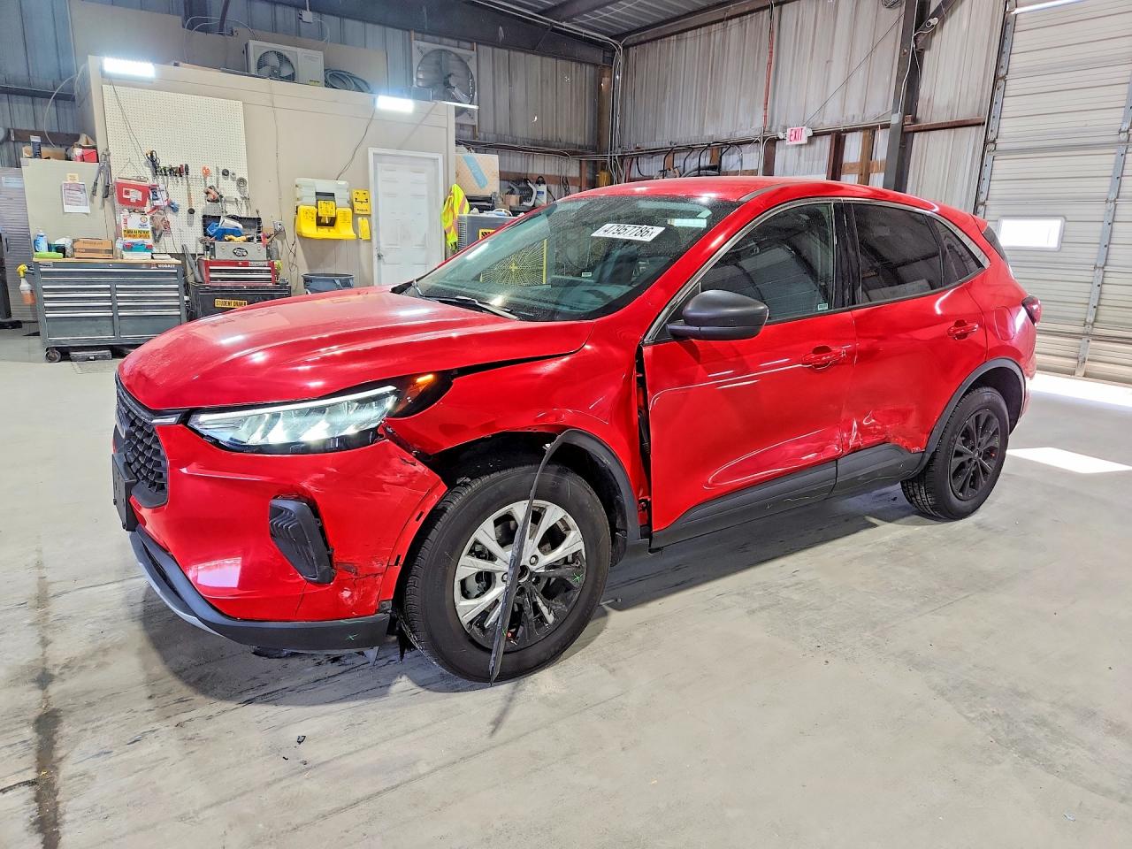 Salvage Ford Escape Image