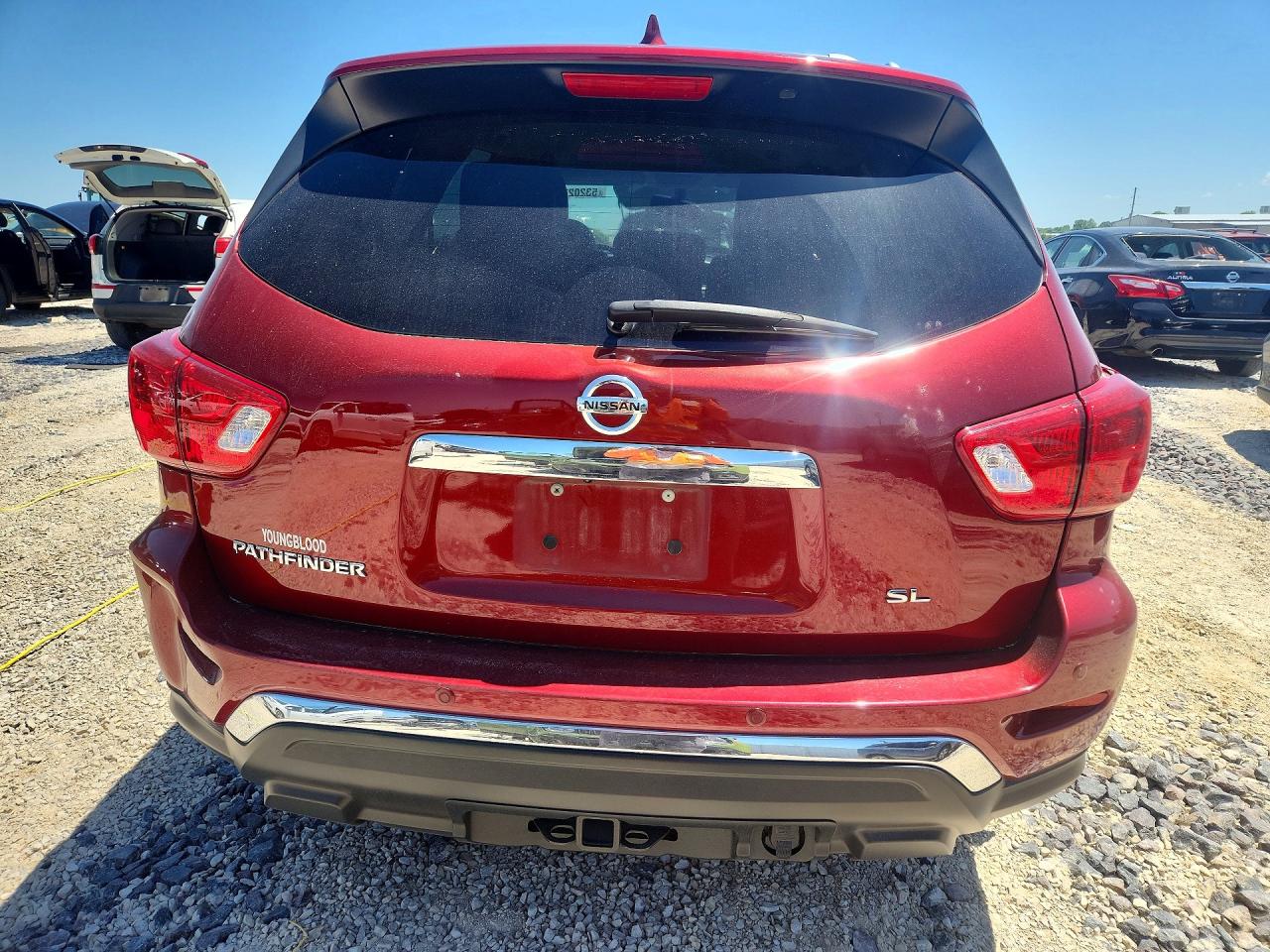 Nissan Pathfinder Sl