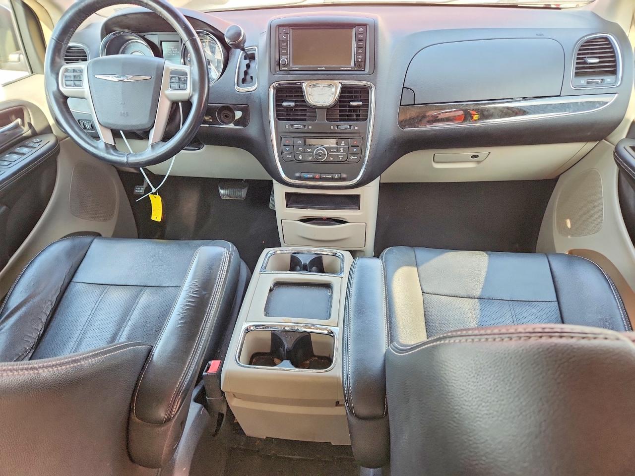 Chrysler Minivan Touring L