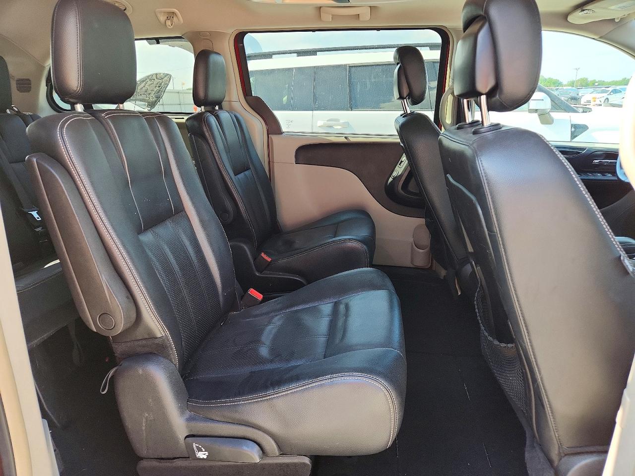Chrysler Minivan Touring L