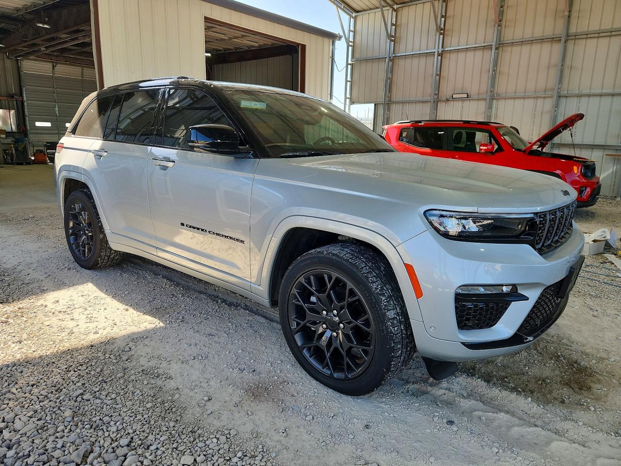Jeep Cherokee Summit