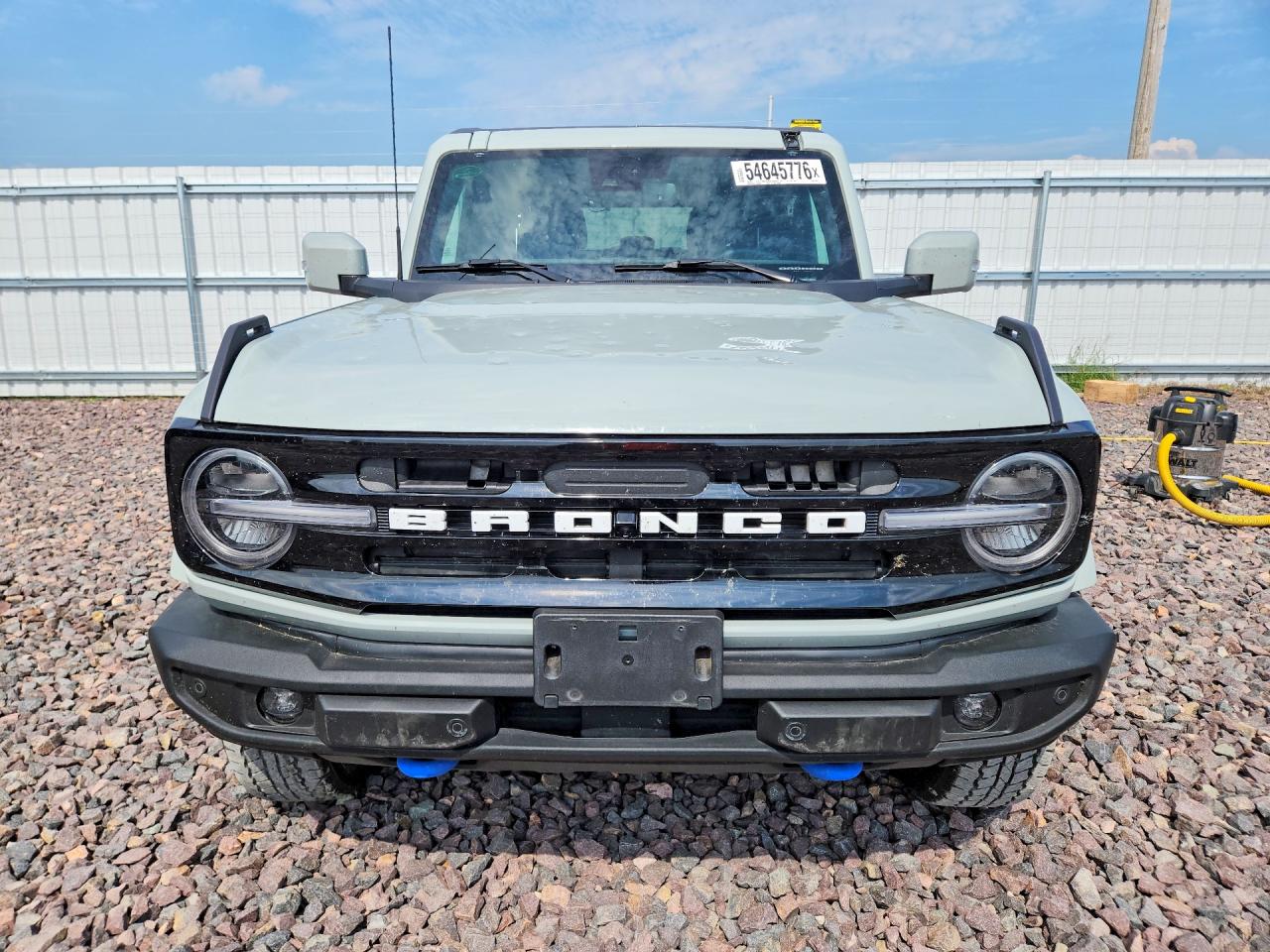 Ford Bronco Base