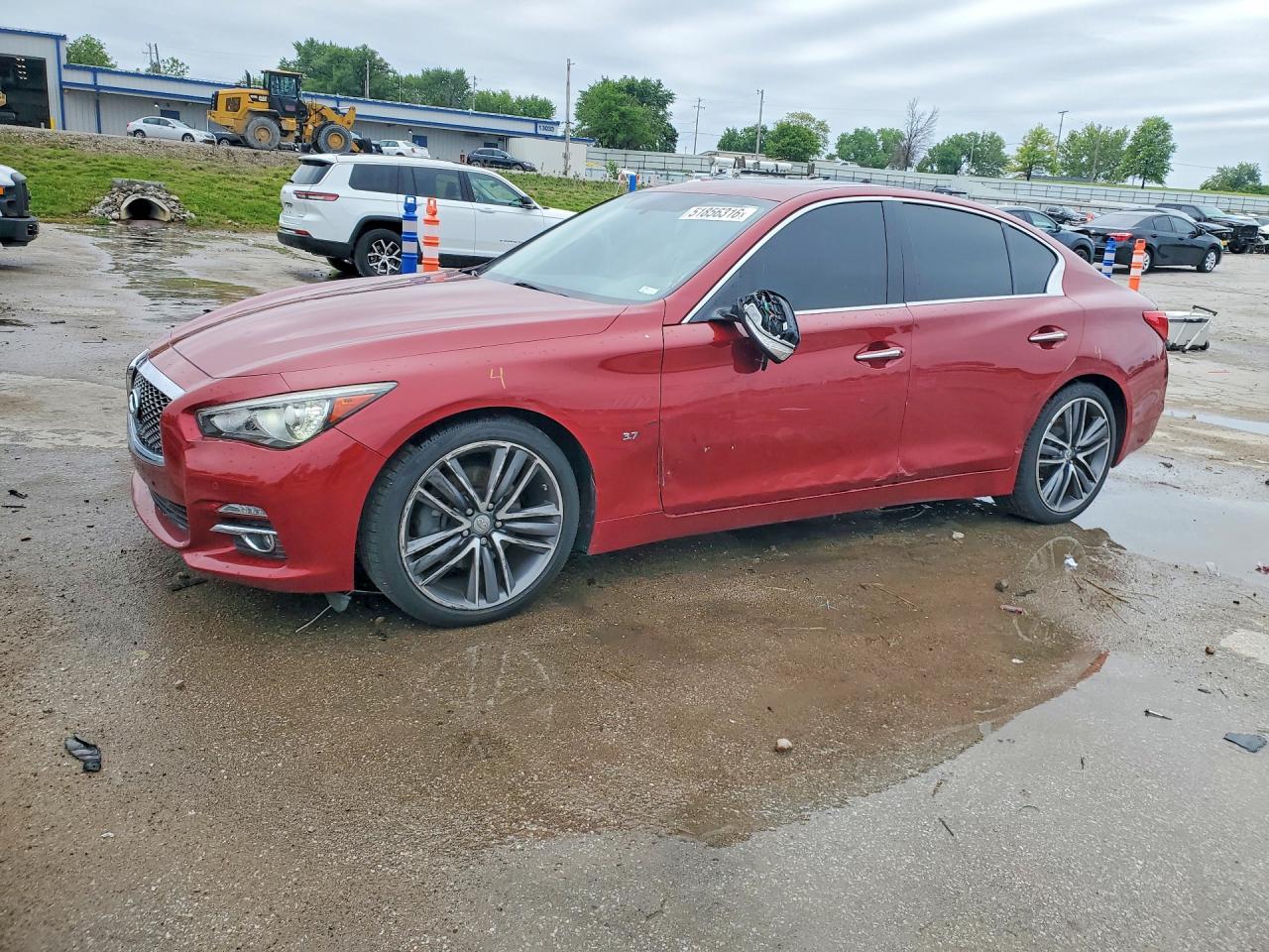 Salvage INFINITI Q50 Image