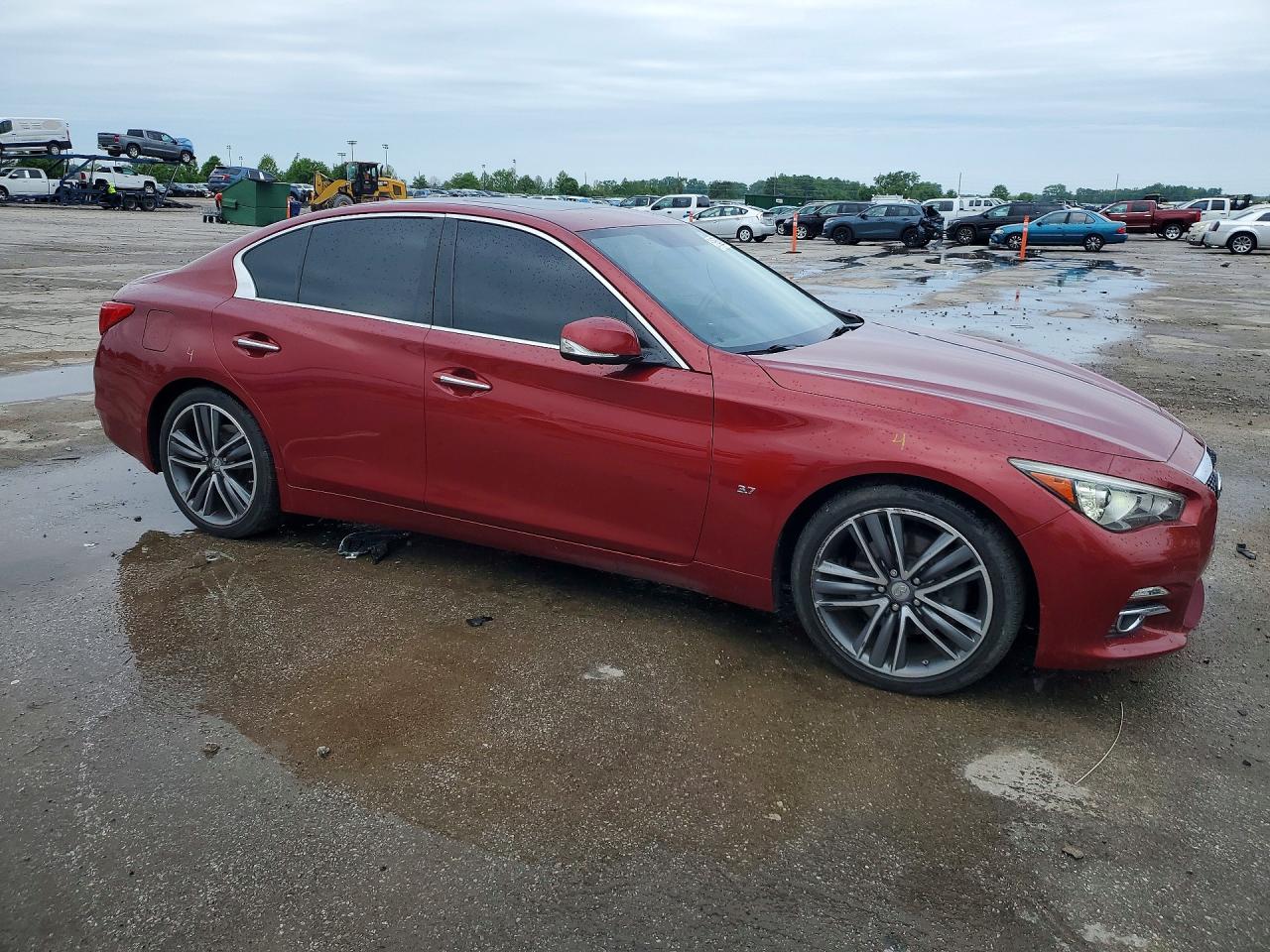 INFINITI Q50