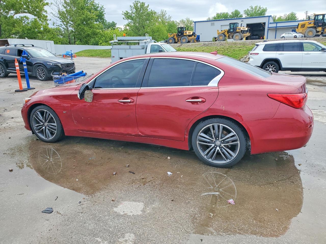 INFINITI Q50