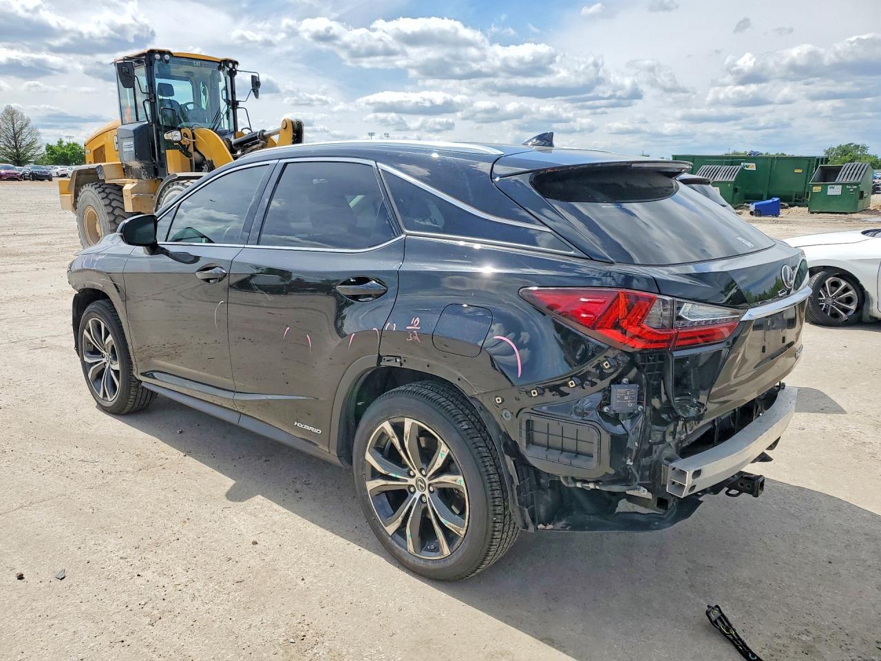 Lexus RX Base