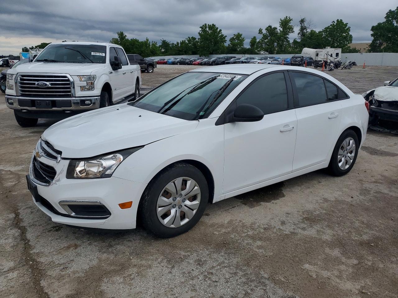 Salvage Chevrolet Cruze Image