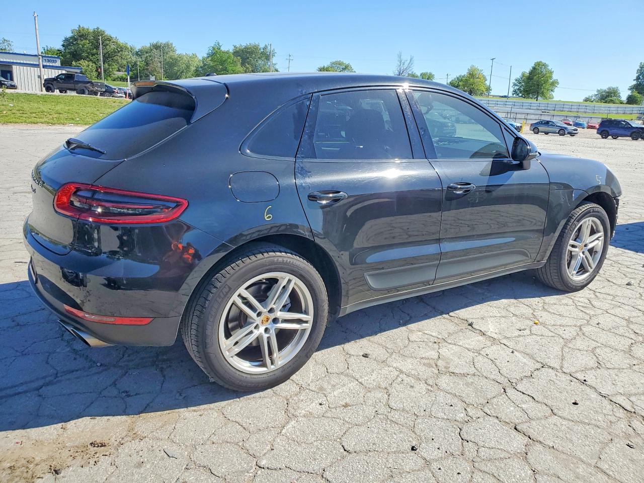 Porsche Macan S