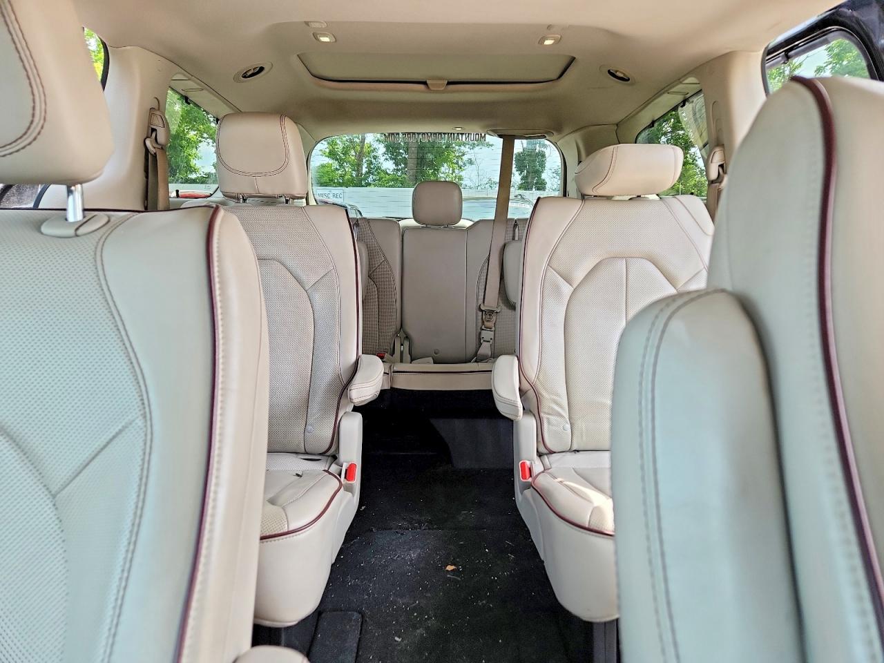 Chrysler Pacifica Limited