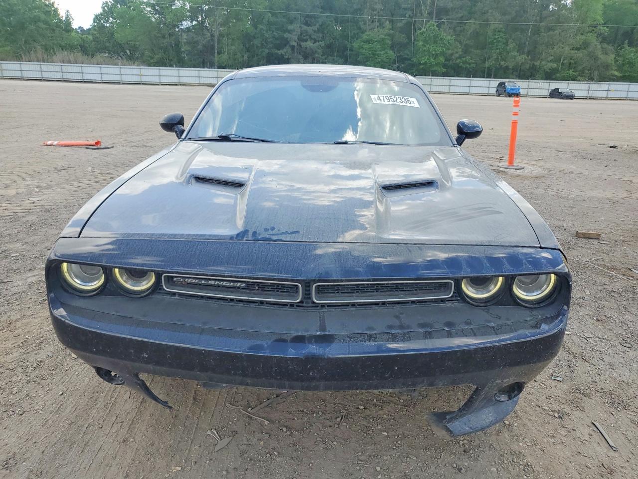 Dodge Challenger Sxt