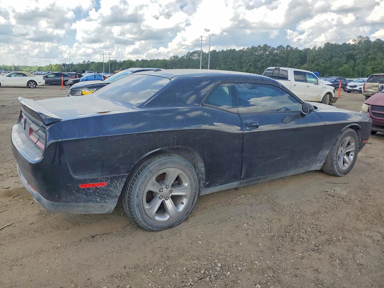 Dodge Challenger Sxt