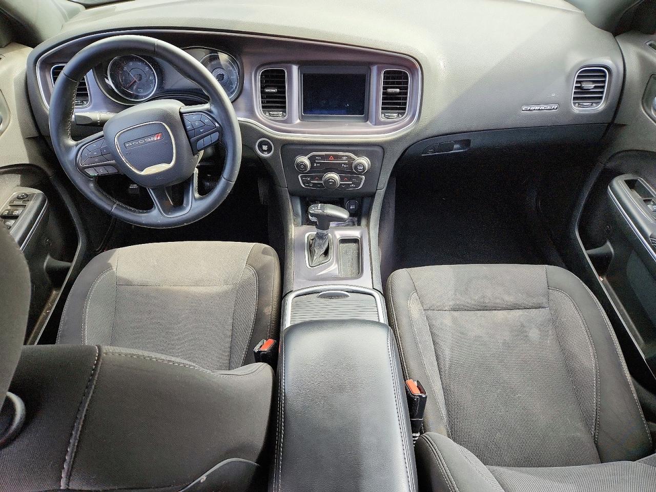 Dodge Charger Sxt