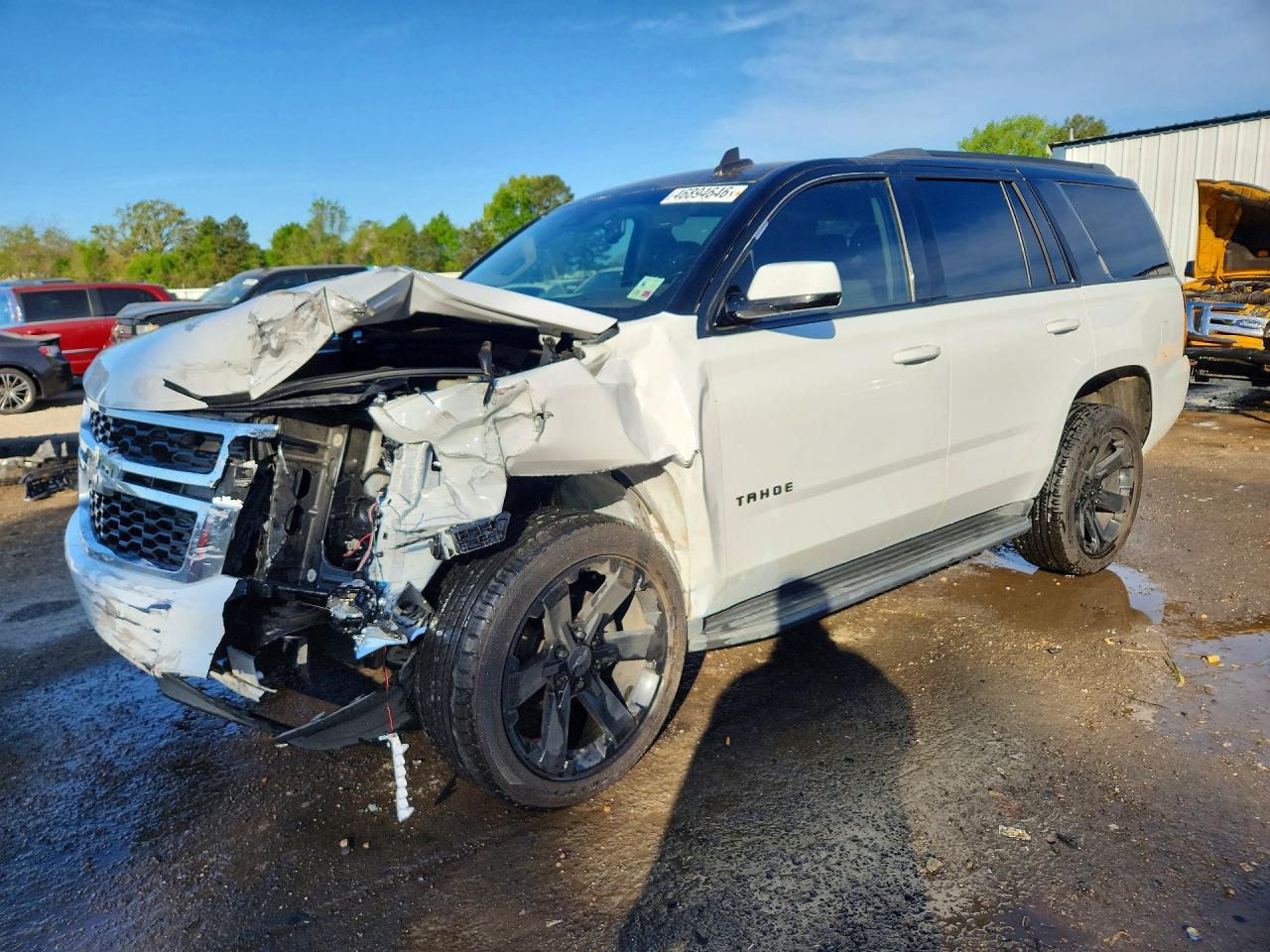Salvage Chevrolet Tahoe Image