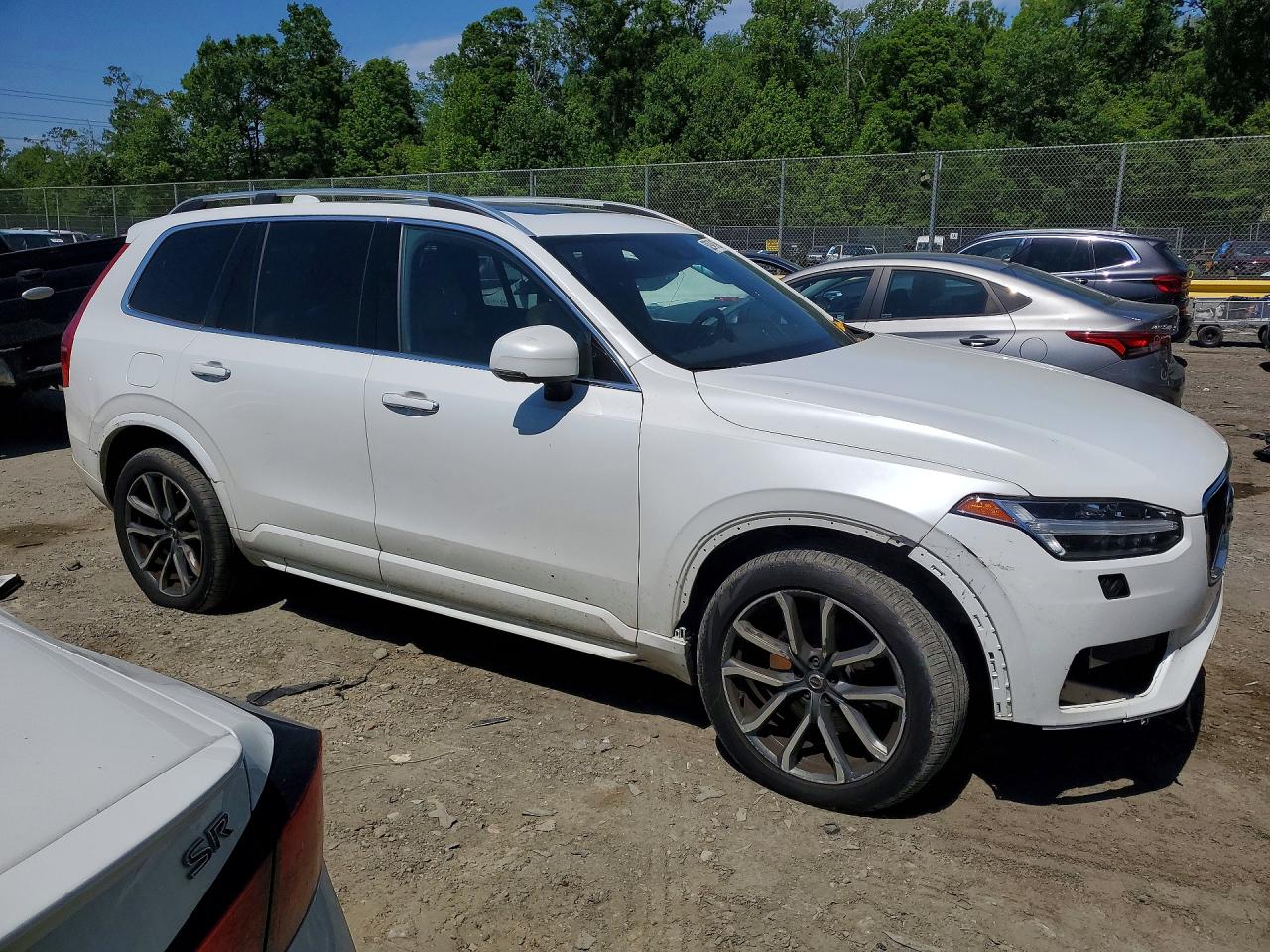 Volvo XC90 T6