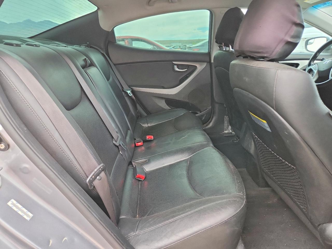 Hyundai ELANTRA Limited