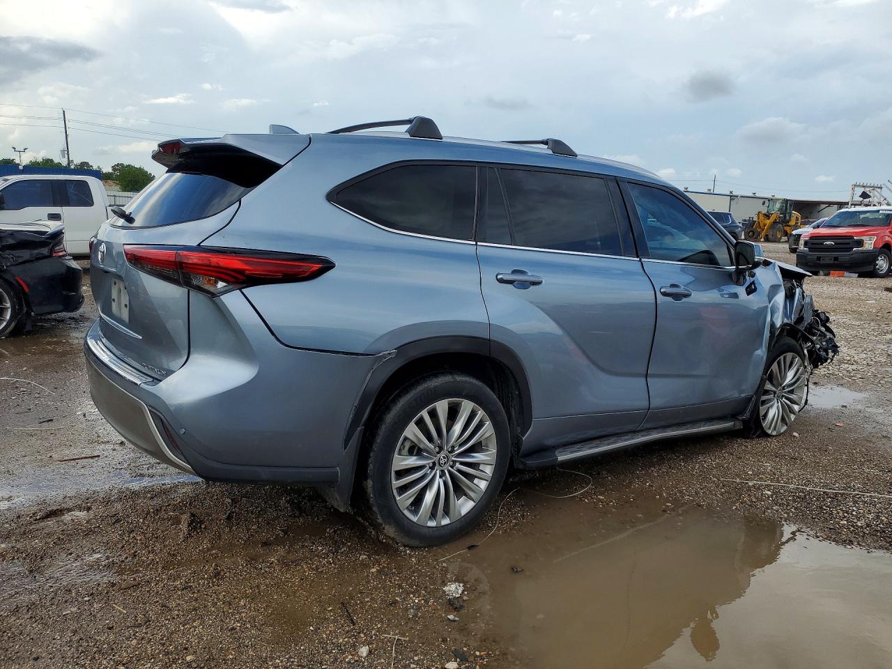 Toyota Highlander Platinum