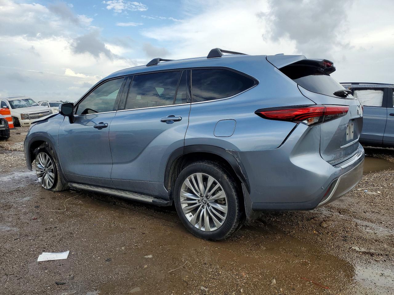 Toyota Highlander Platinum