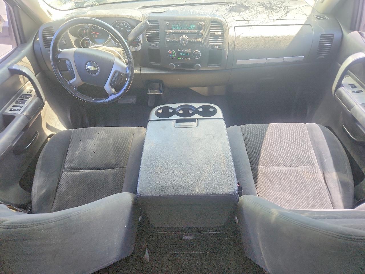 Chevrolet Silverado C1500