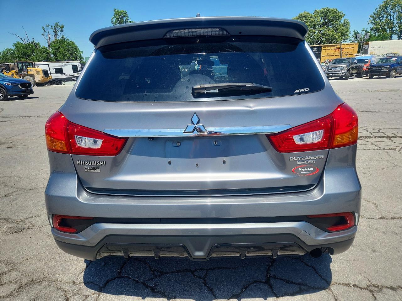 Mitsubishi Outlander Es