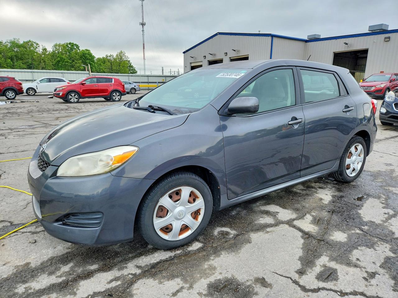 Salvage Toyota Matrix Image