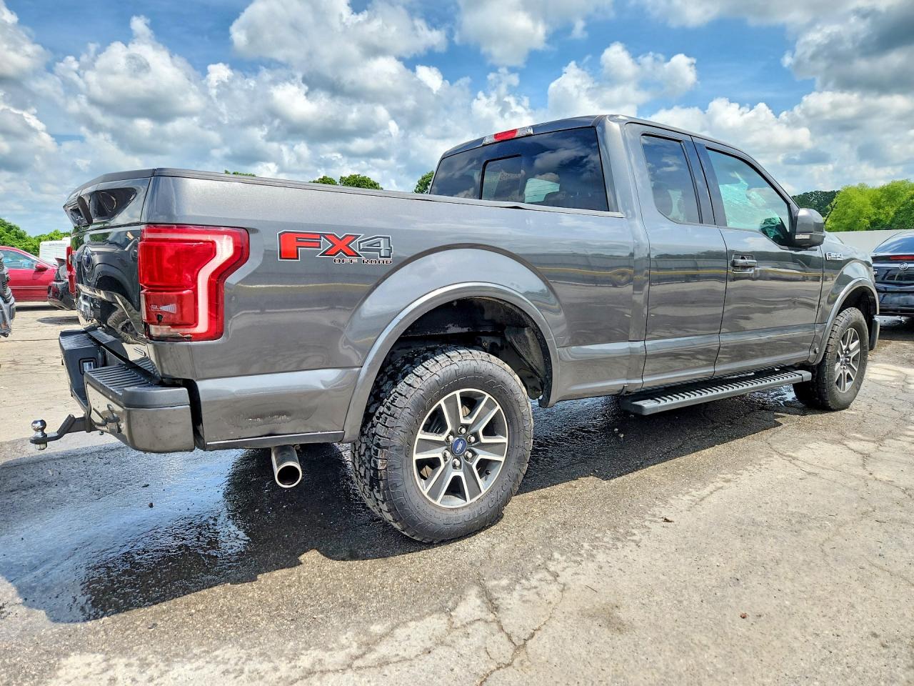 Ford F-150 Super Cab