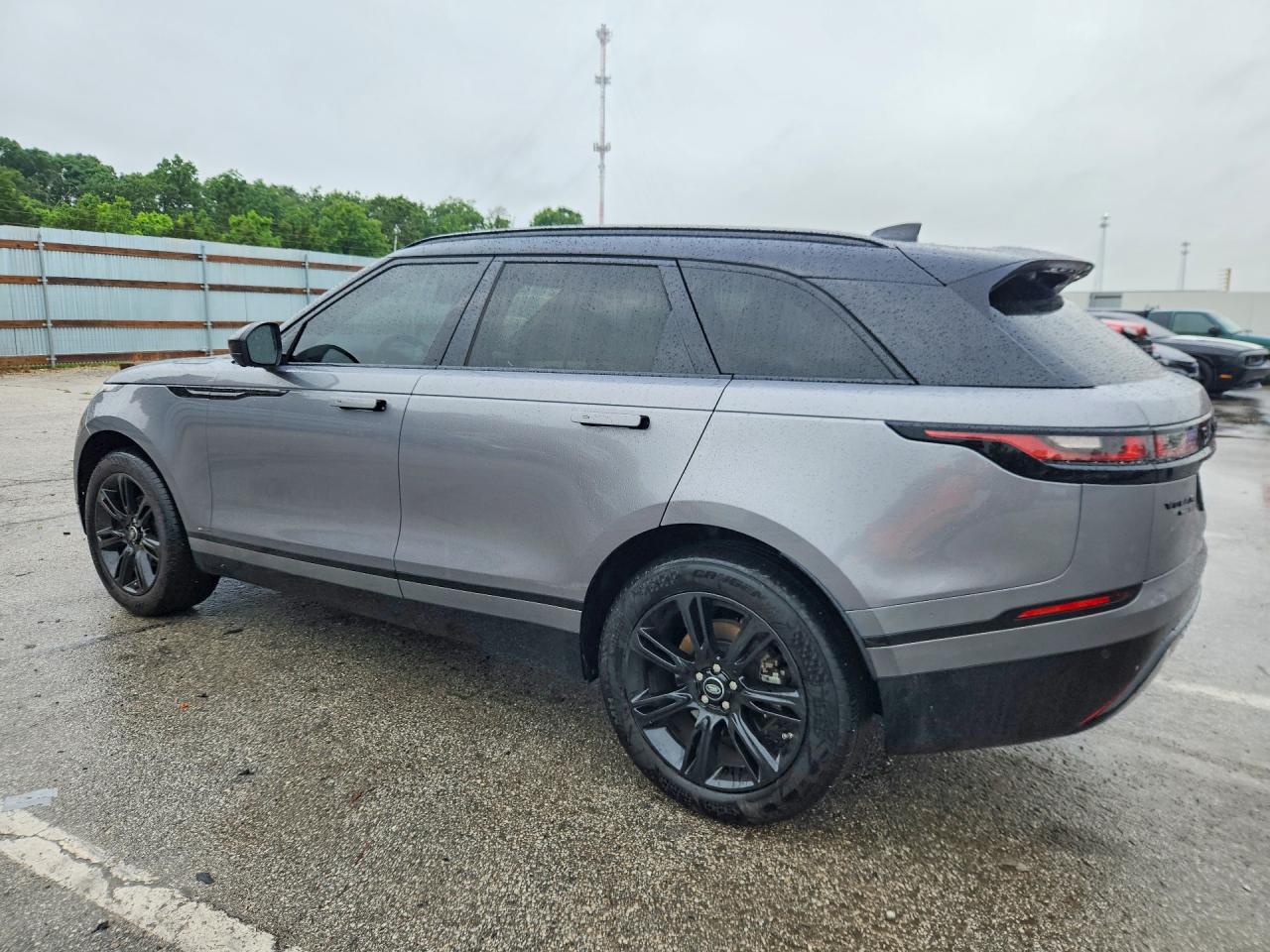 Land Rover Range Rover R-dynamic S