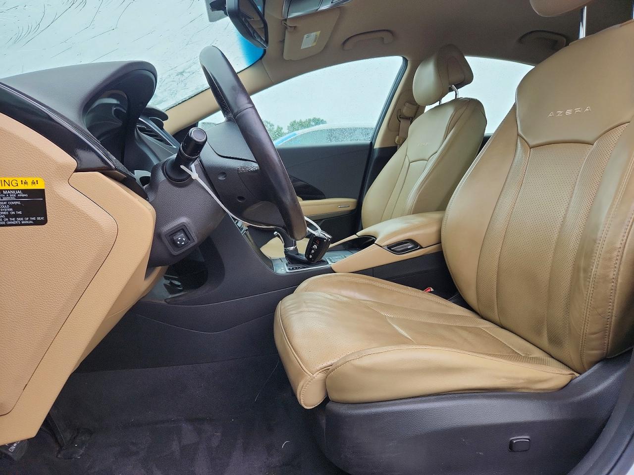Hyundai Azera Base