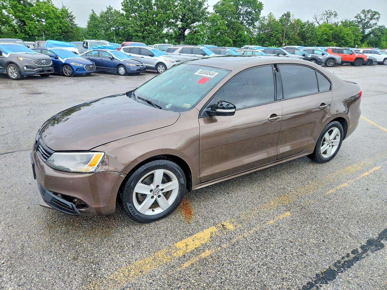 Salvage Volkswagen Jetta Image