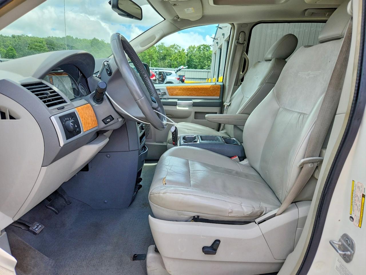 Chrysler Minivan Limited