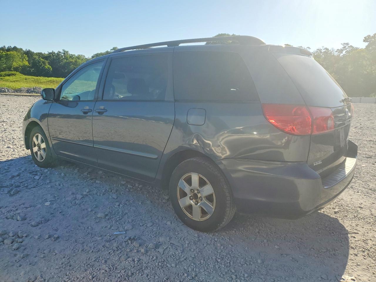 Toyota Sienna Xle