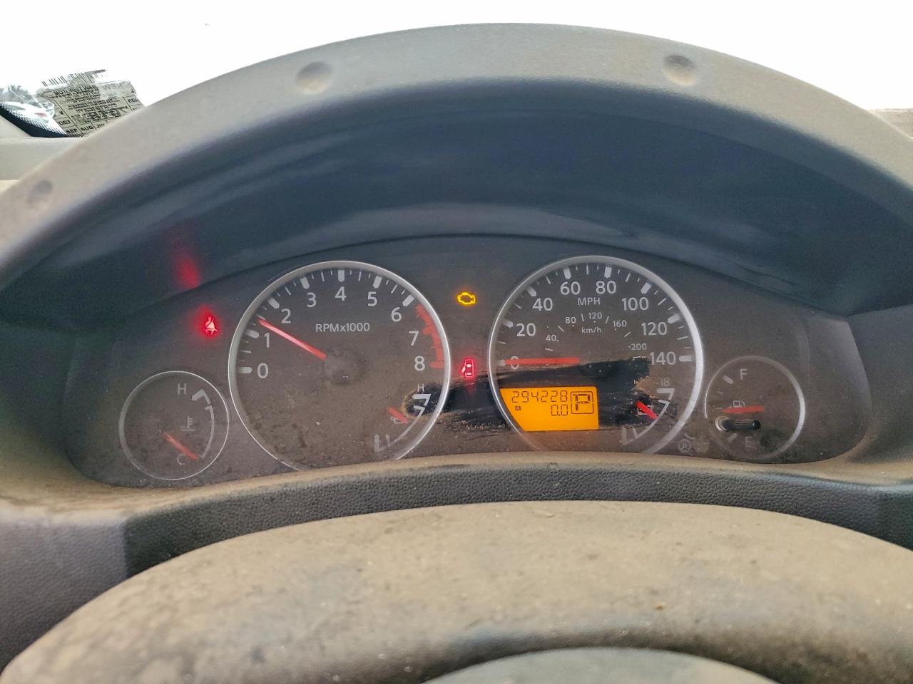 Nissan Pathfinder Sv