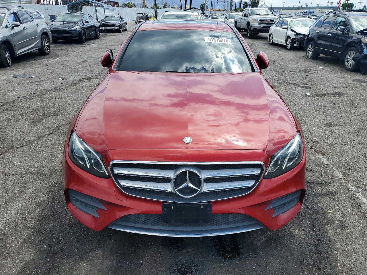 Mercedes-Benz E-Class 300